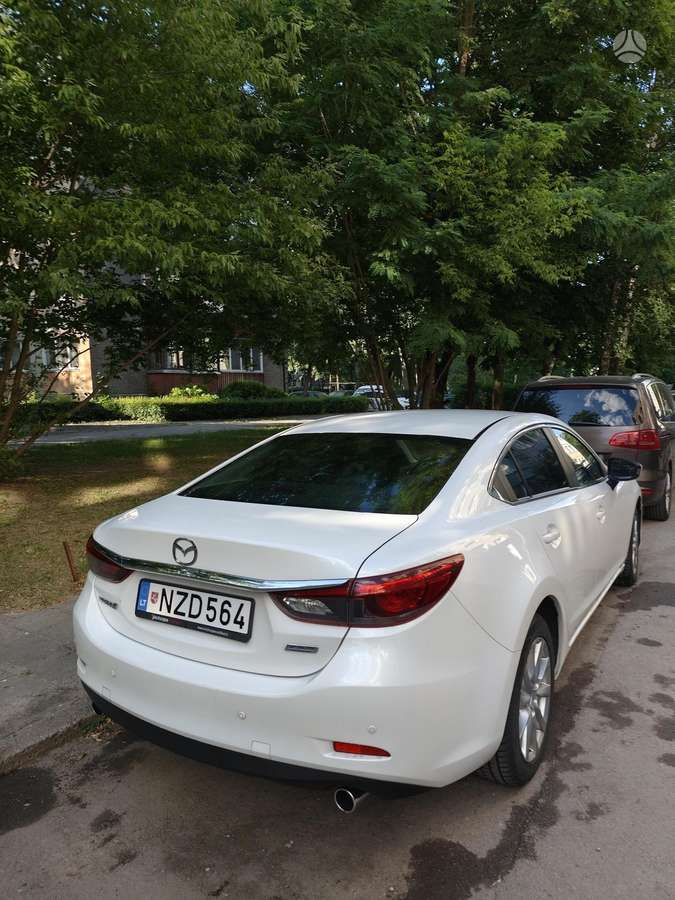 Mazda 6, 2.2 l., Седан