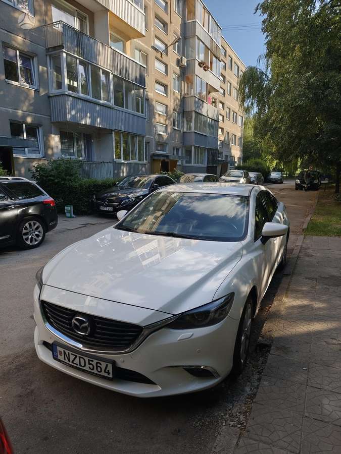 Mazda 6, 2.2 l., Седан