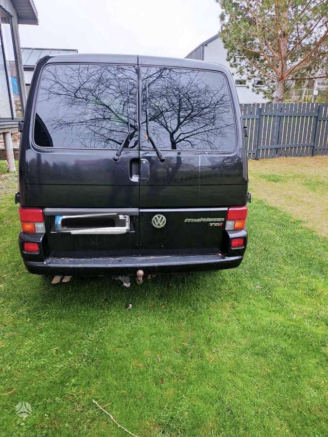 Volkswagen Multivan - 5