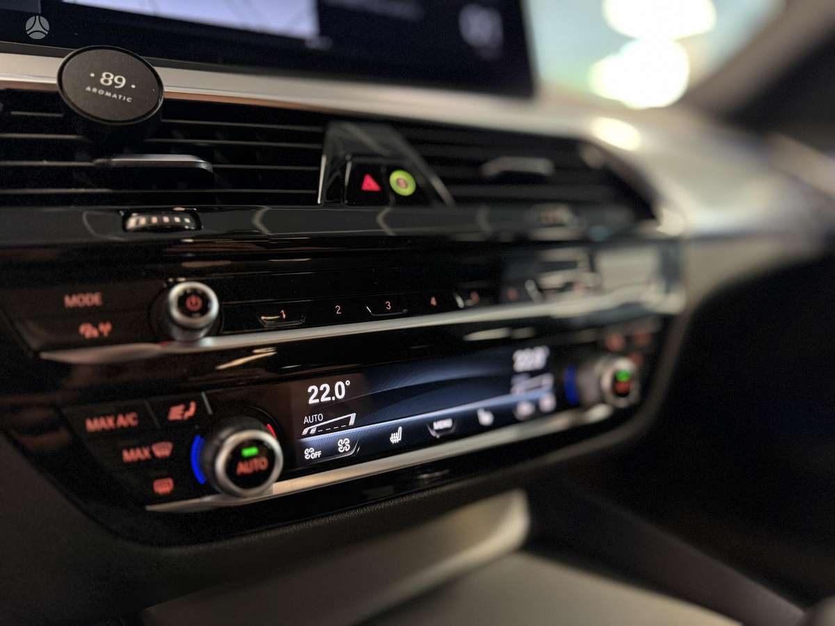 BMW 520, 2.0 l., Универсал