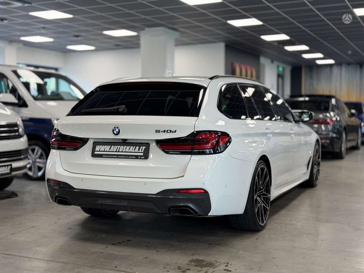 BMW 520, 2.0 l., Универсал