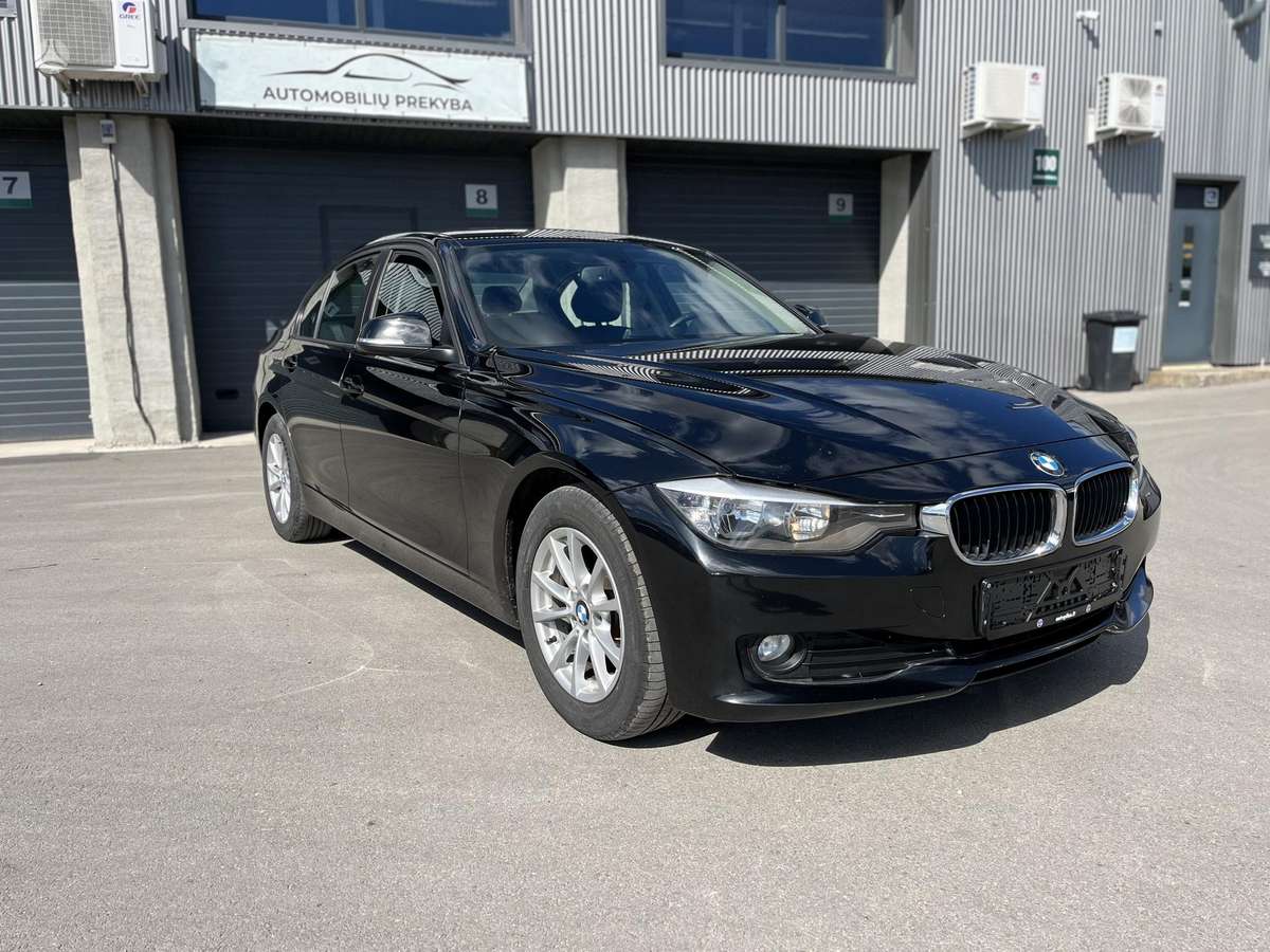 BMW 316, 2.0 l., Седан