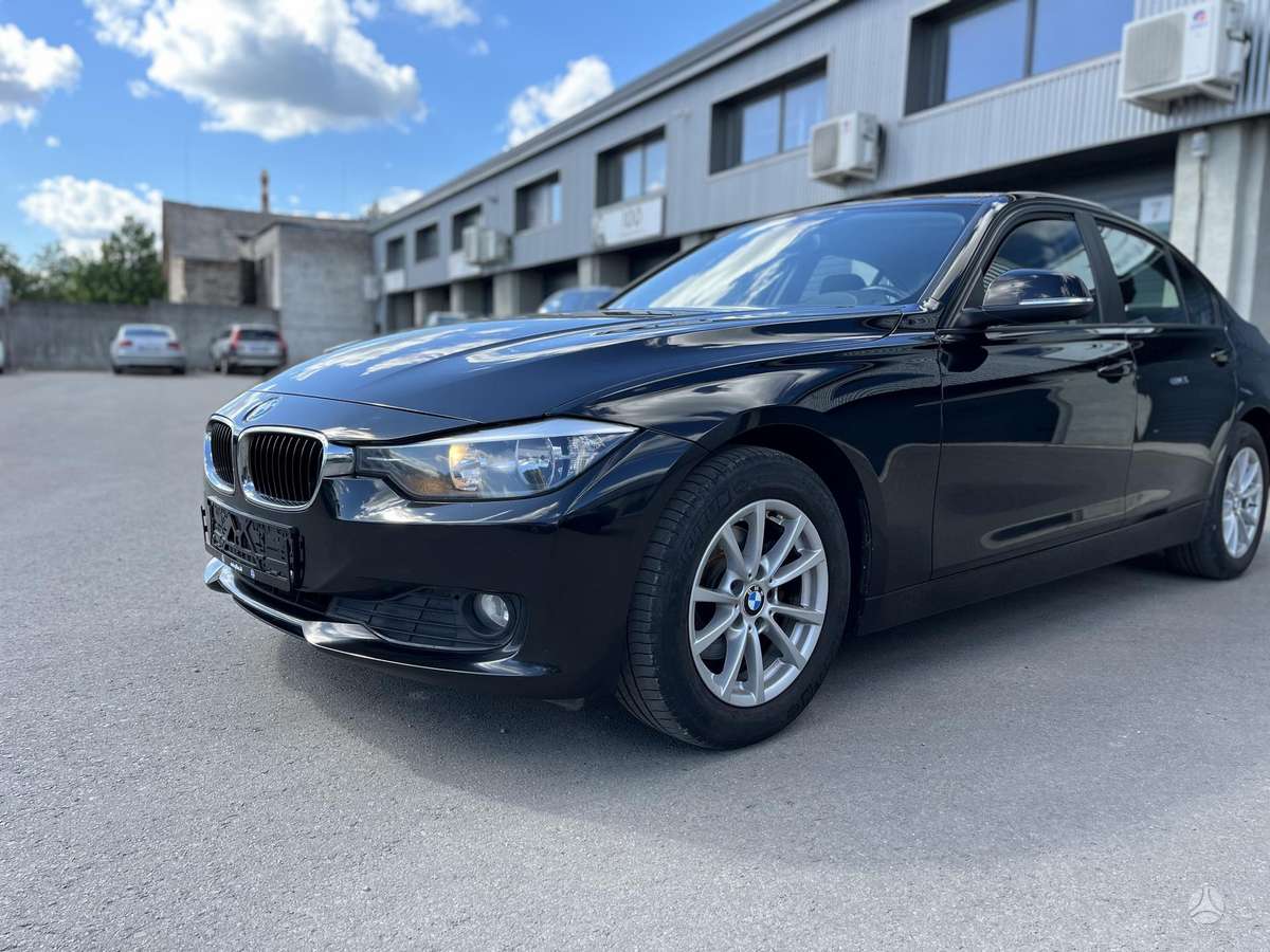 BMW 316, 2.0 l., Седан