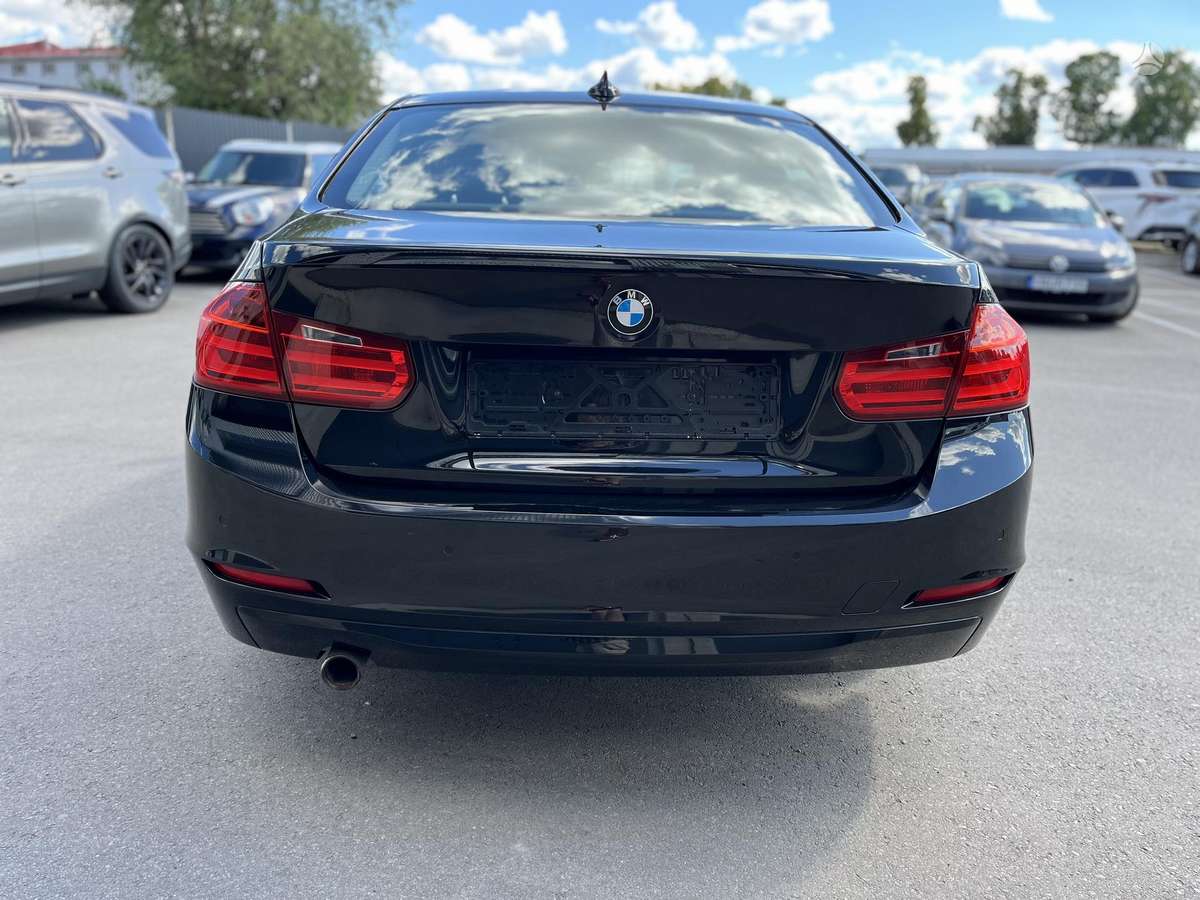 BMW 316, 2.0 l., Седан