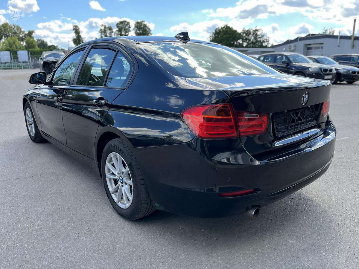 BMW 316, 2.0 l., Седан
