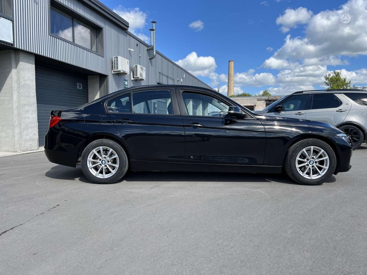 BMW 316, 2.0 l., Седан