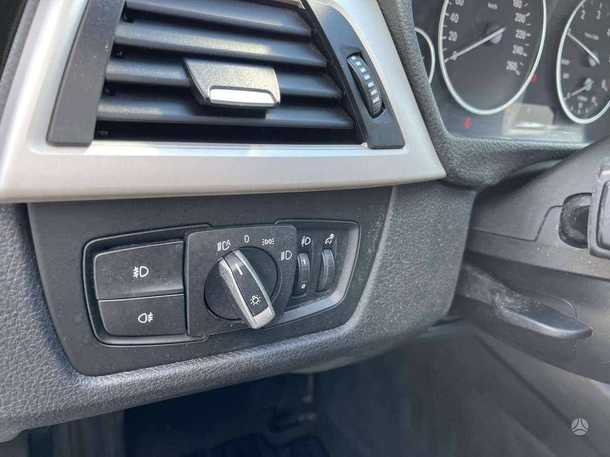 BMW 316, 2.0 l., Седан