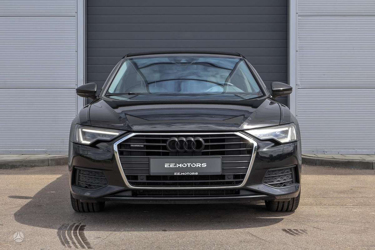 Audi A6, 2.0 l., Седан