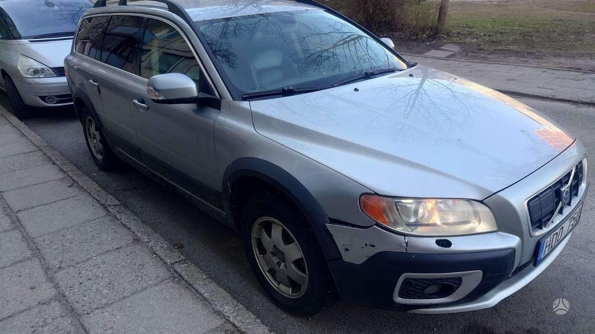 Volvo XC70, 2.4 l., Универсал