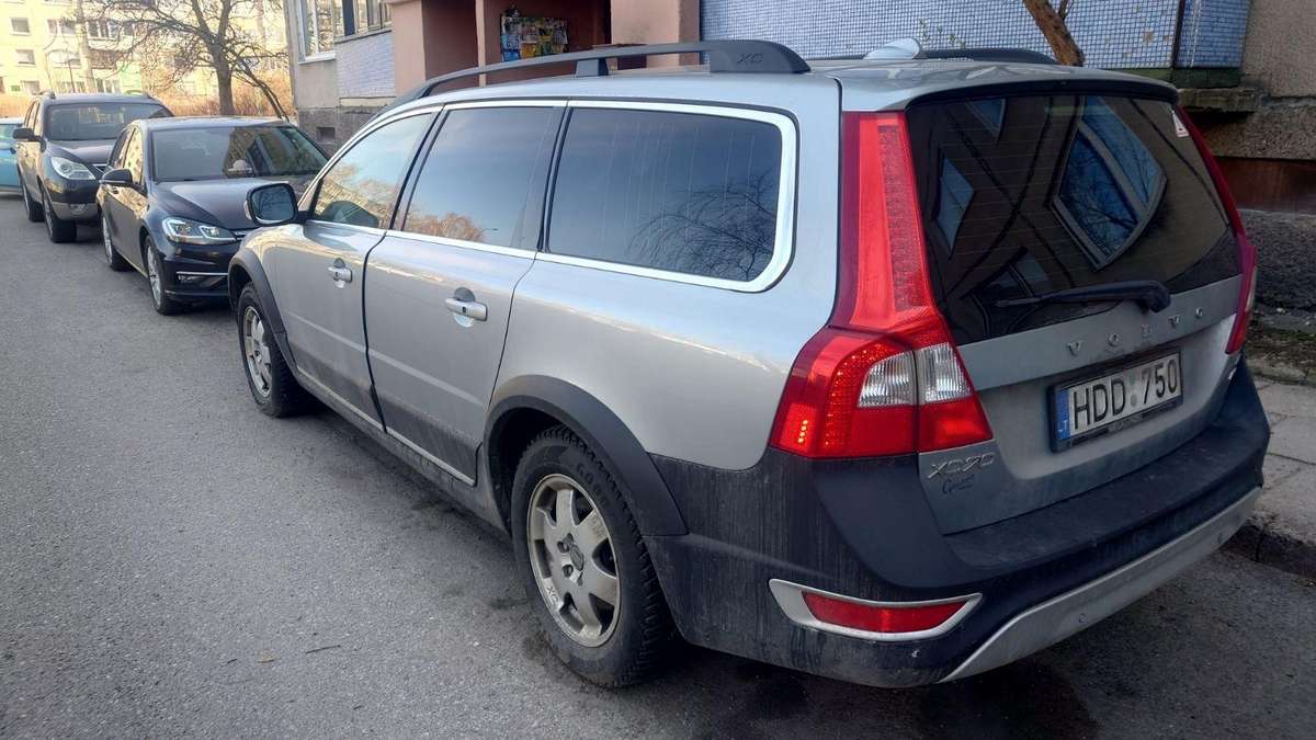 Volvo XC70, 2.4 l., Универсал