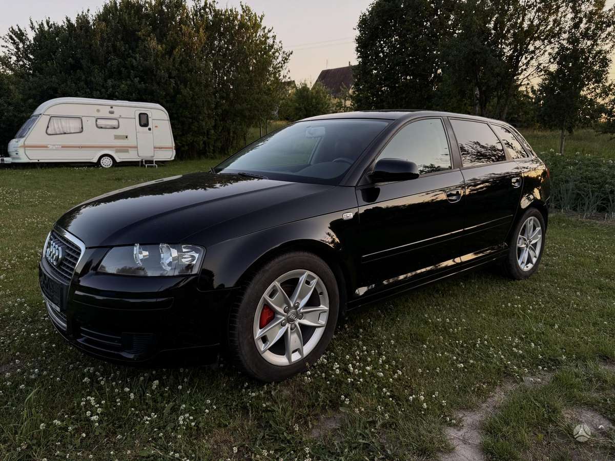 Audi A3, 1.8 l., Хэтчбек