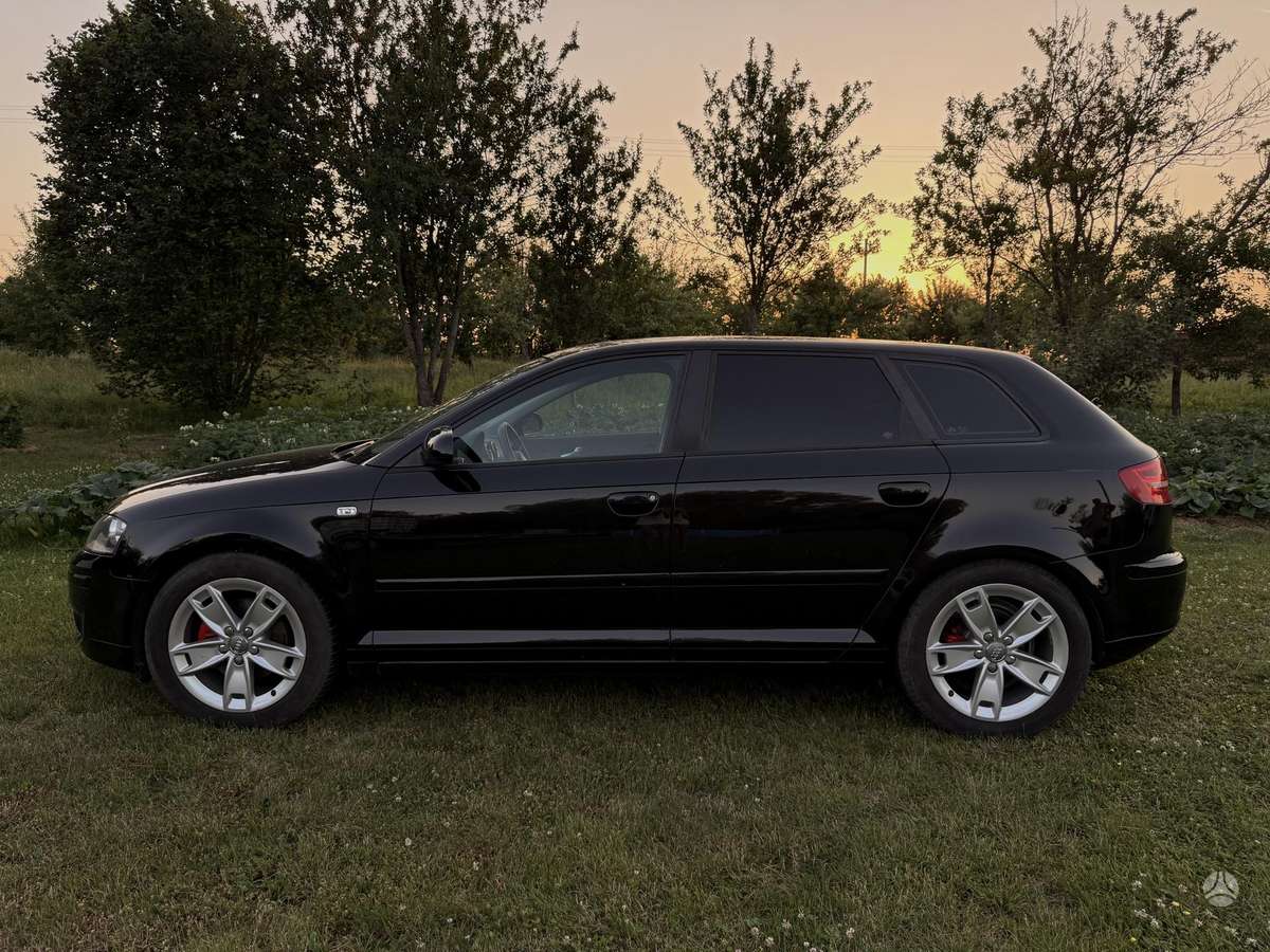 Audi A3, 1.8 l., Хэтчбек