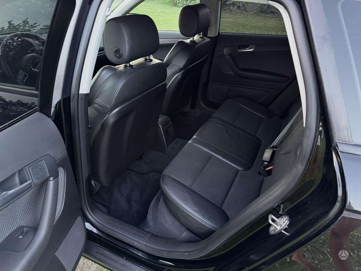 Audi A3, 1.8 l., hatchback