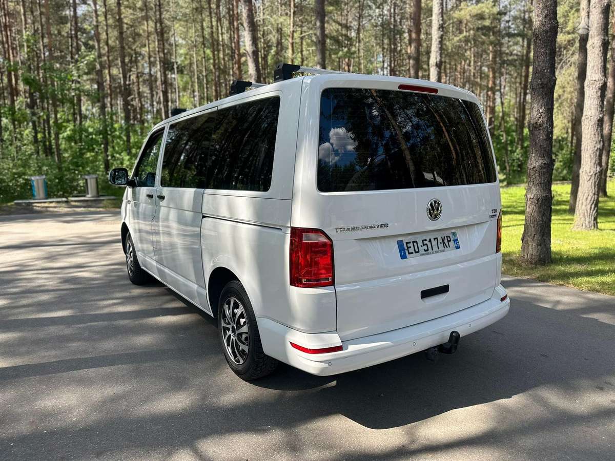 Volkswagen Transporter - 5