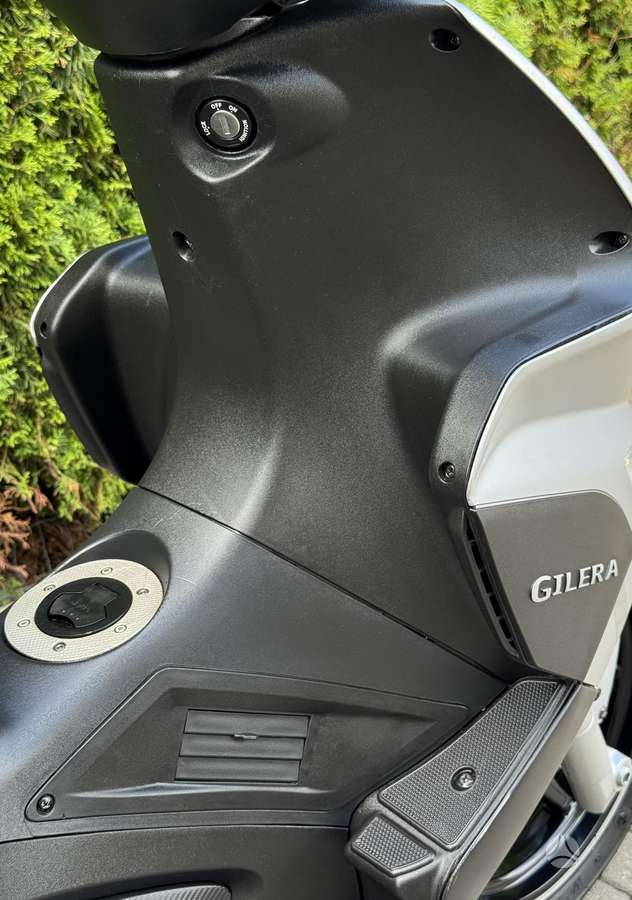 Gilera Runner 49cc, мотороллеры / мопеды