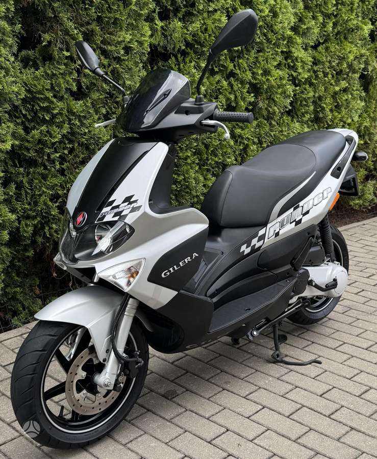 Gilera Runner 49cc, scooters / mopeds