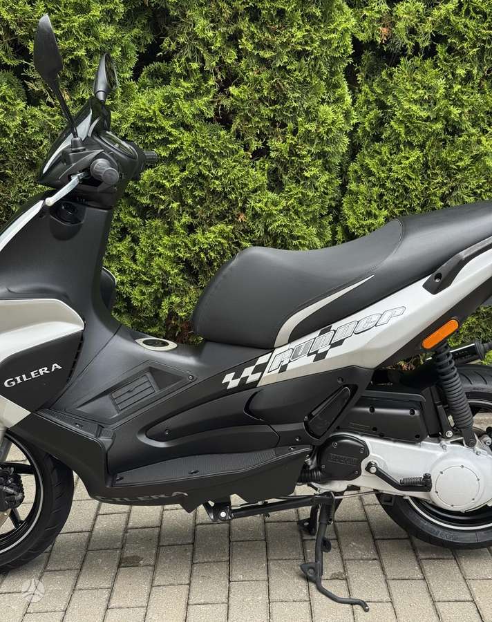 Gilera Runner 49cc, scooters / mopeds