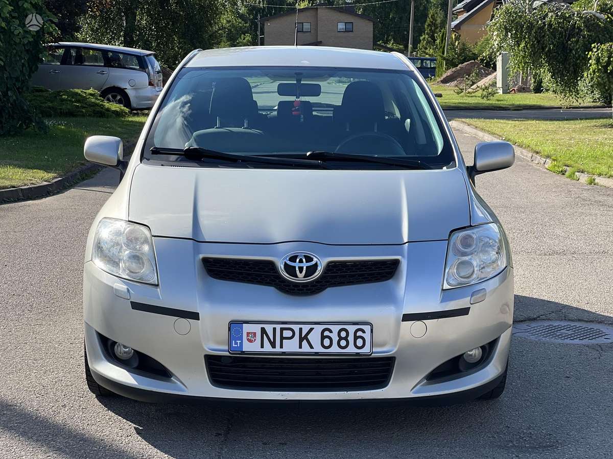 Toyota Auris - 8
