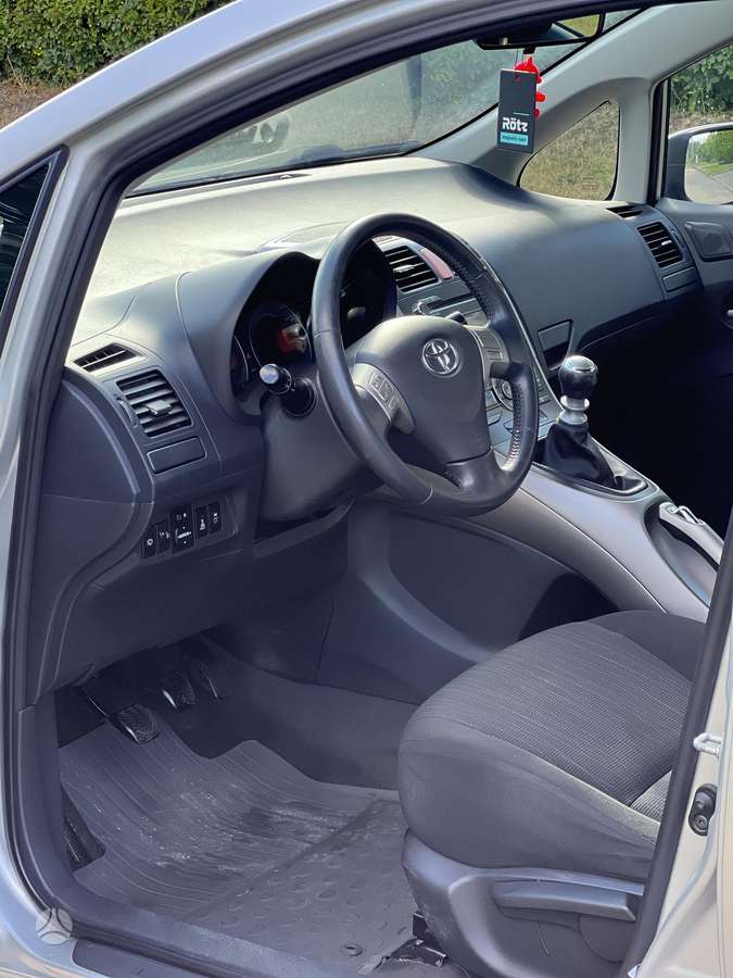 Toyota Auris - 9