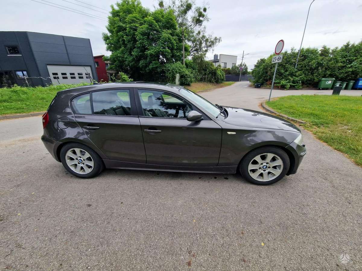 BMW 120, 2.0 l., Хэтчбек