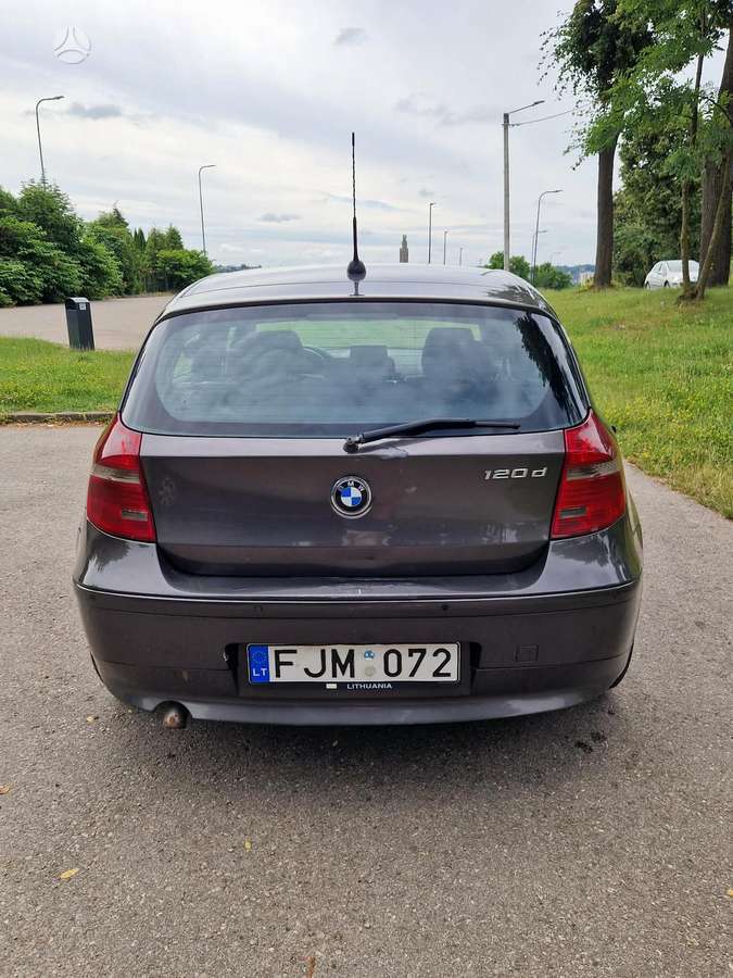 BMW 120, 2.0 l., Хэтчбек