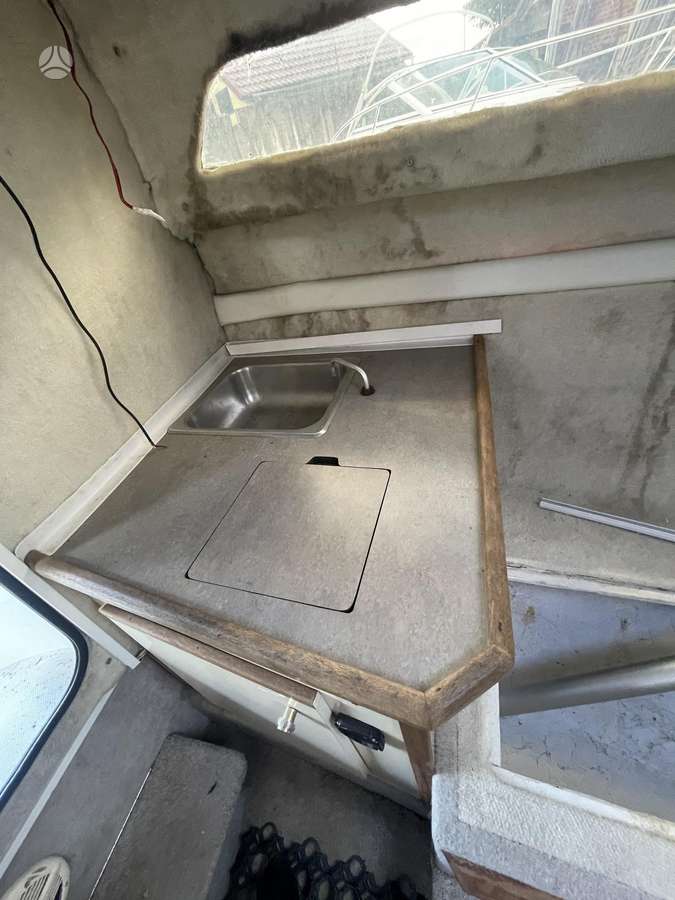 Bayliner 2252 Ciera, yachts / cruisers