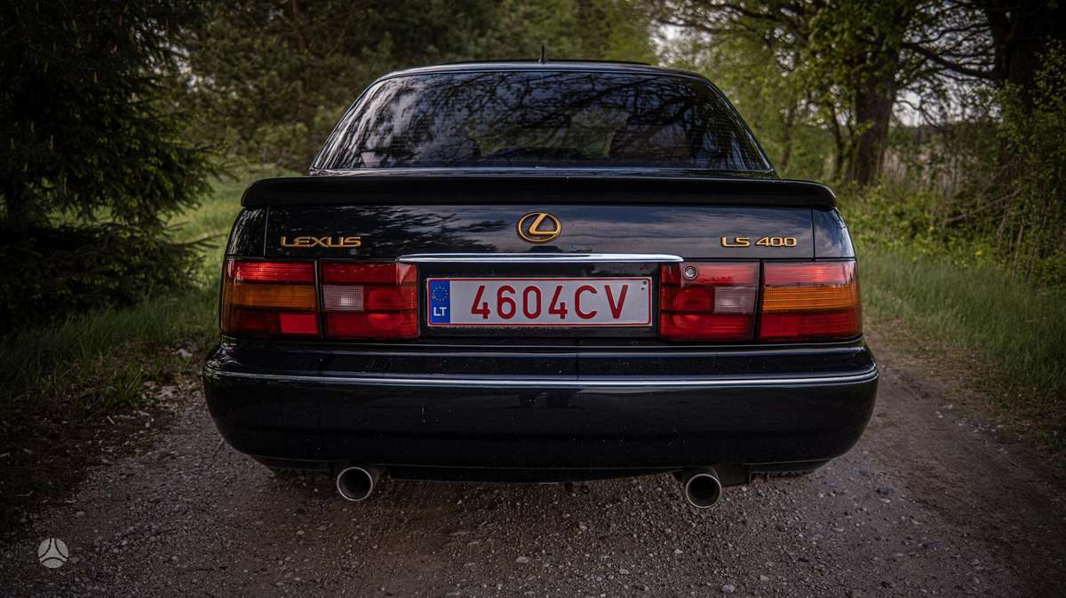 Lexus LS 400, 4.0 l., Седан