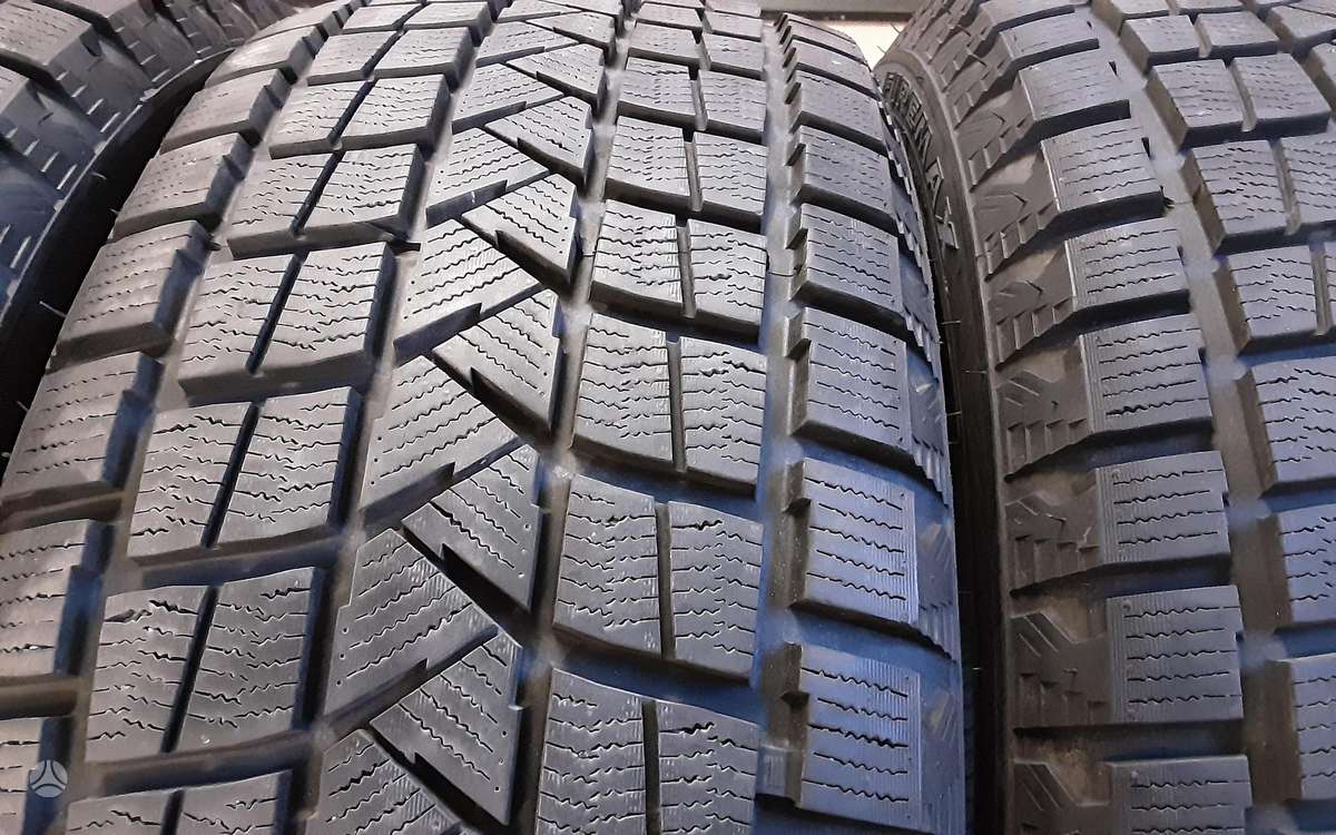 Nereus, winter 255/45 R20