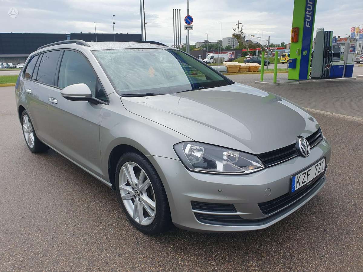 Volkswagen Golf - 3