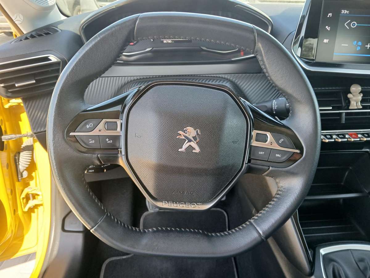 Peugeot 208 - 10