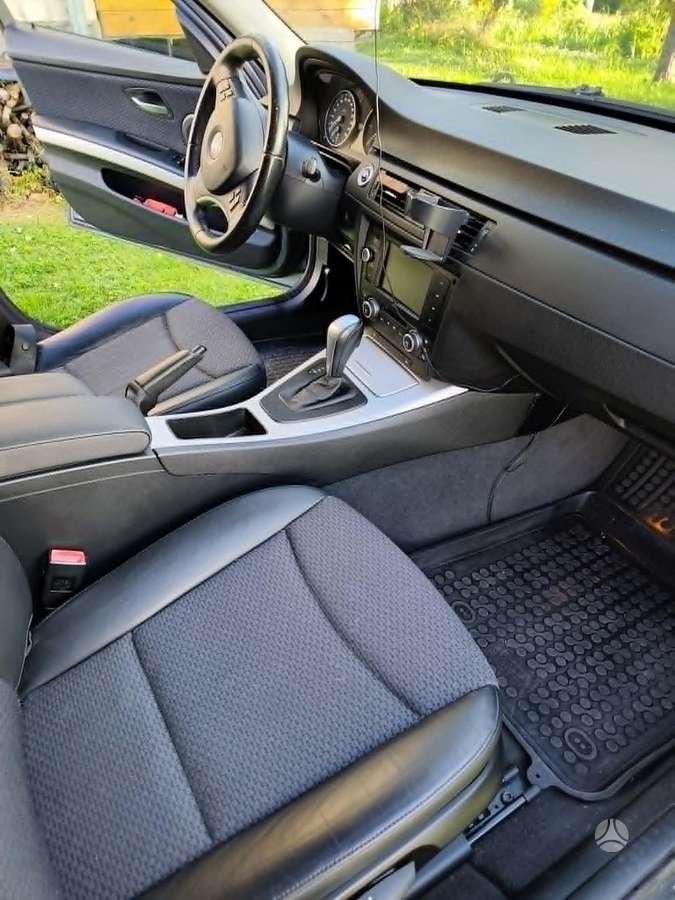 BMW 320, 2.0 l., Универсал