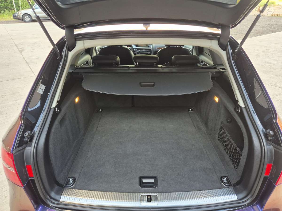 Audi A4 allroad, 3.0 l., Универсал