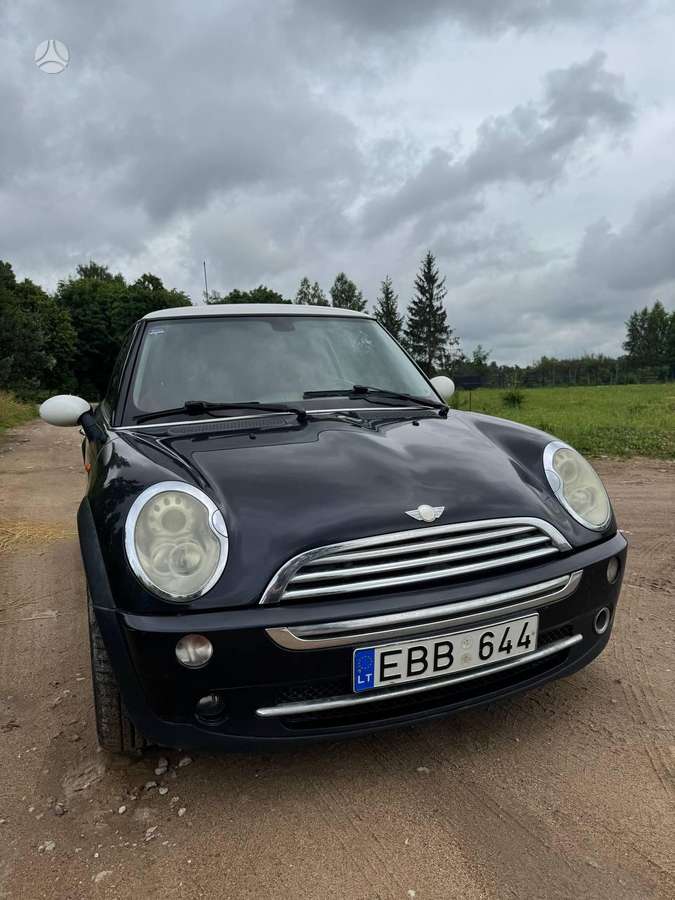 Mini Cooper, 1.6 l., hatchback