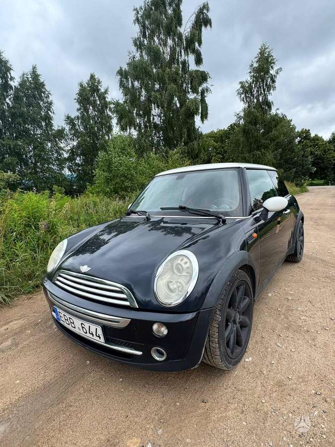 Mini Cooper, 1.6 l., hatchback