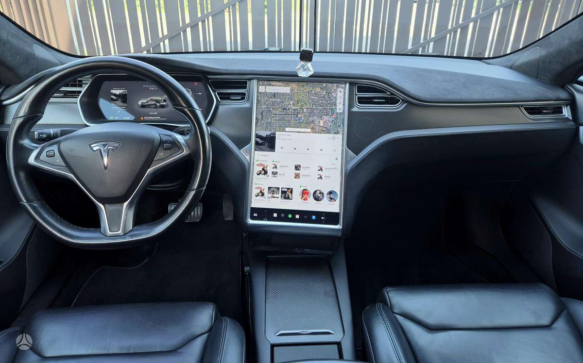 Tesla Model S, 75 кВт·ч, Седан