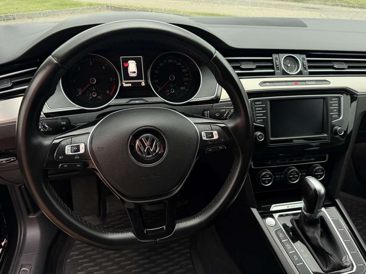 Volkswagen Passat, 2.0 l., Универсал