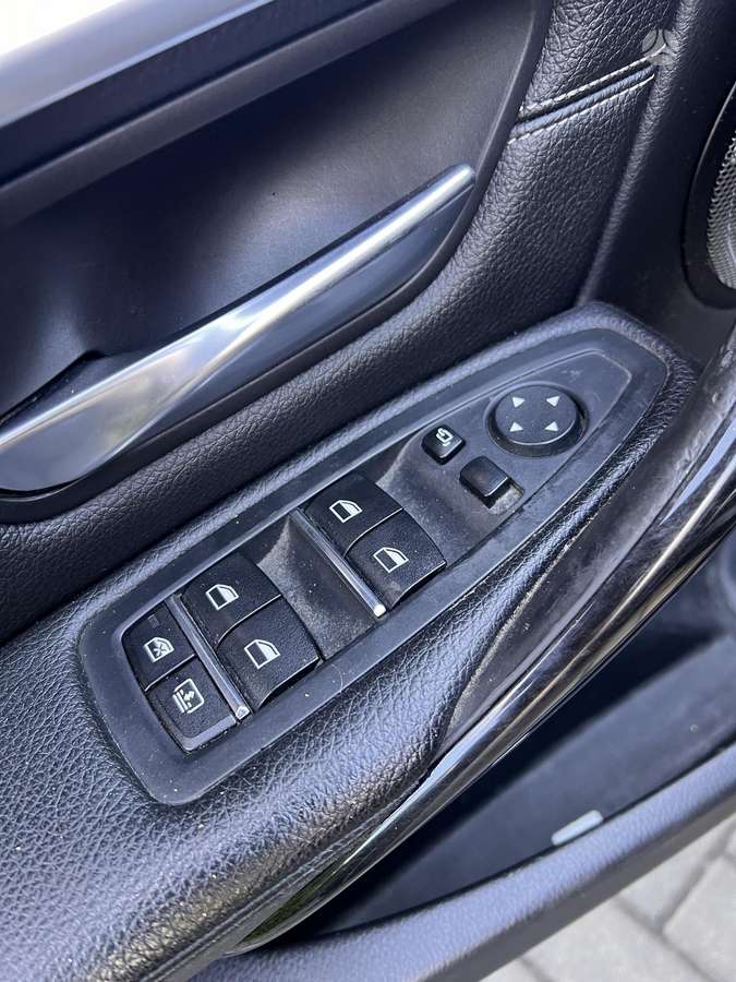 BMW 340, 3.0 l., Седан