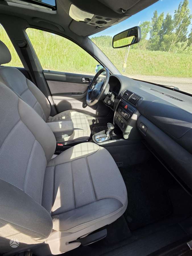 Audi A3, 1.6 l., hatchback