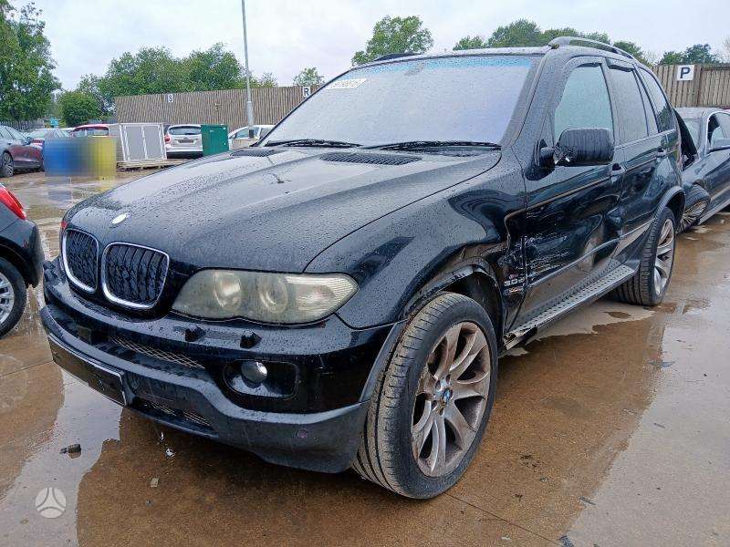 BMW X5 rezerves daļās