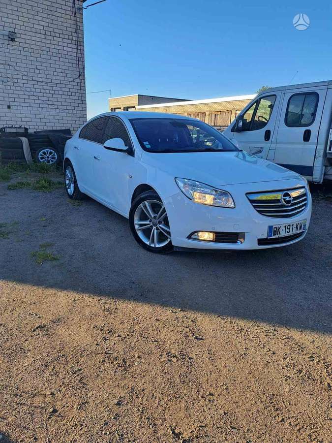 Opel Insignia, 2.0 l., hatchback
