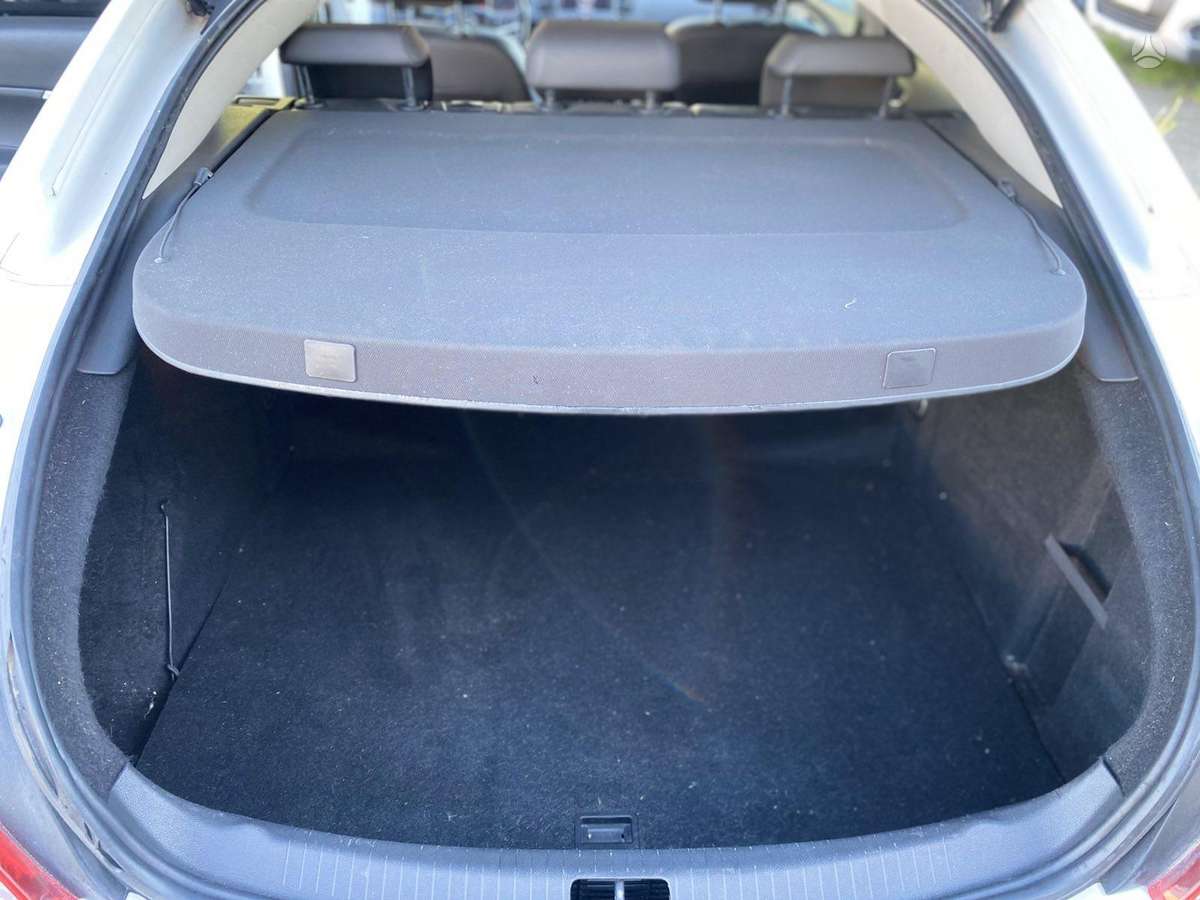 Opel Insignia, 2.0 l., hatchback