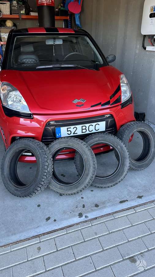 Ligier JS50, 0.5 l., hatchback