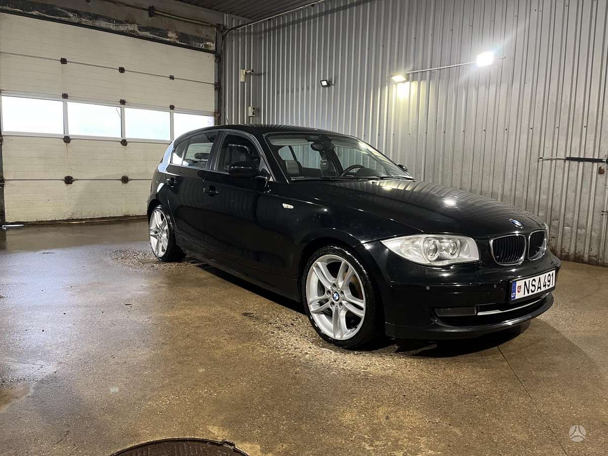 BMW 116, 1.6 l., hatchback