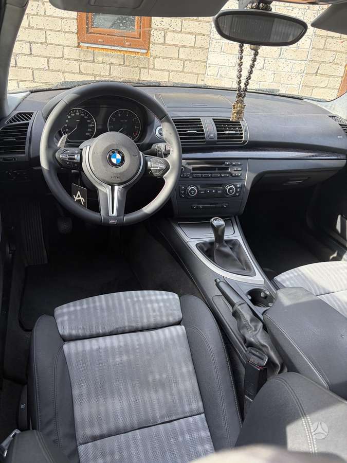 BMW 116, 1.6 l., hatchback