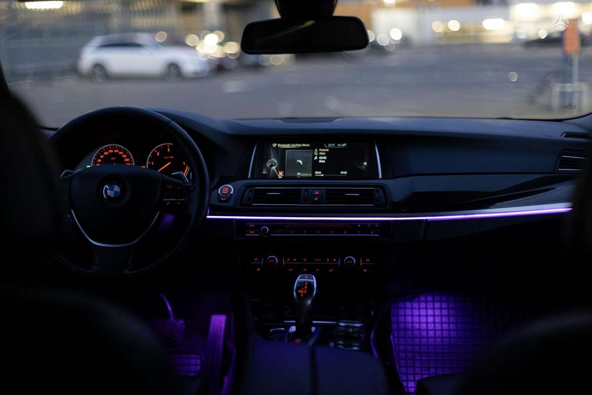 BMW 525, 2.0 l., Универсал