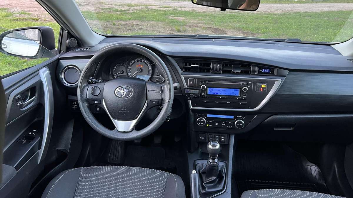 Toyota Auris, 1.3 l., hatchback