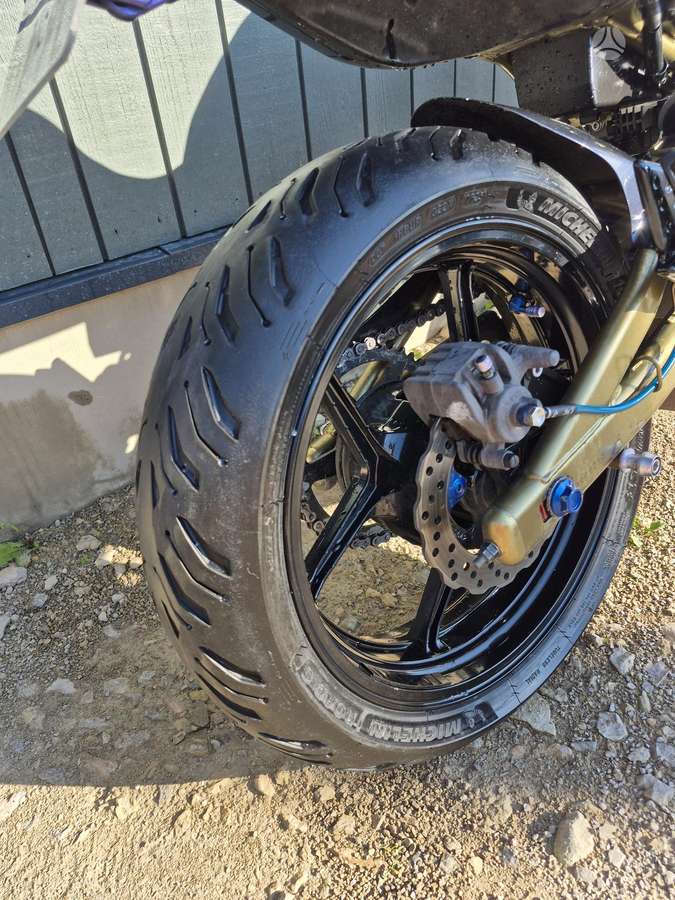 Kawasaki ER 649cc, street / classic