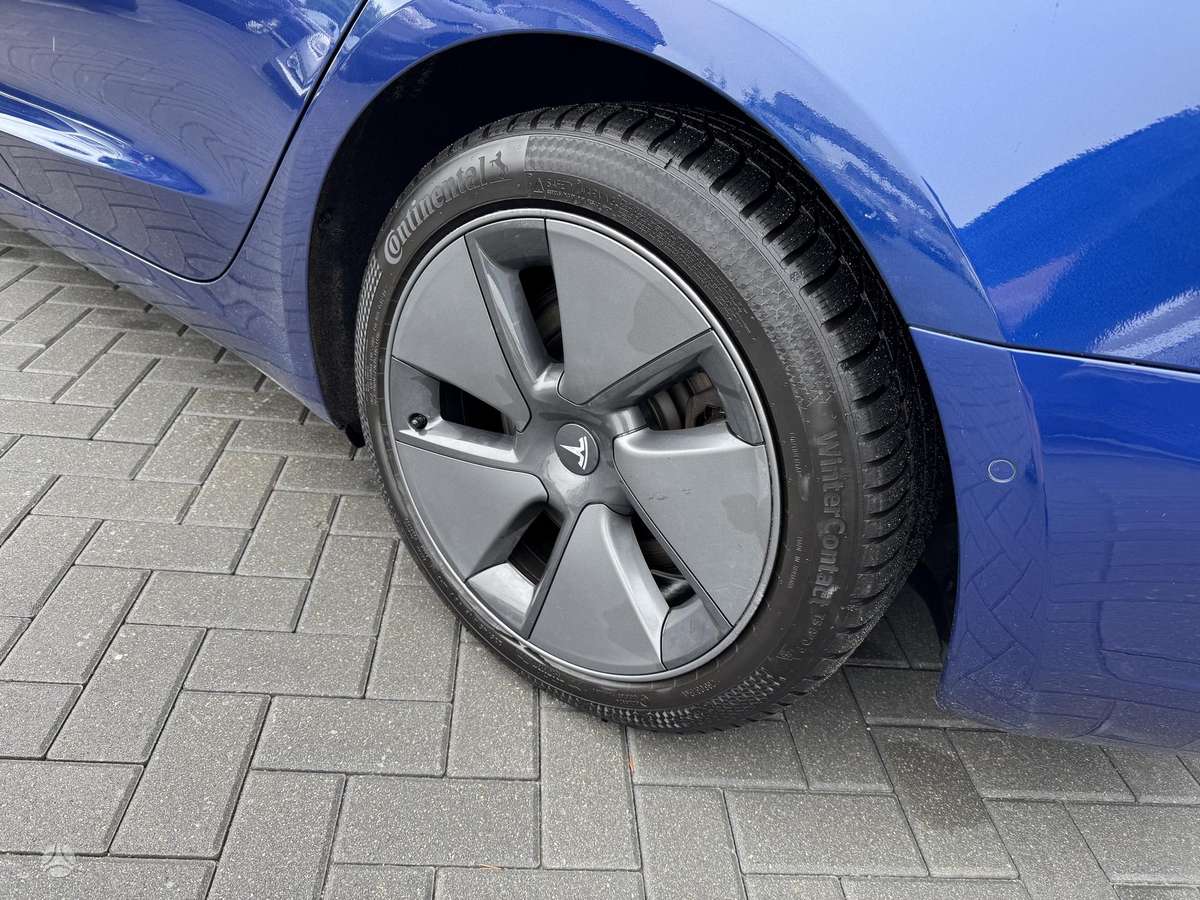 Tesla Model 3, 81 кВт·ч, Хэтчбек