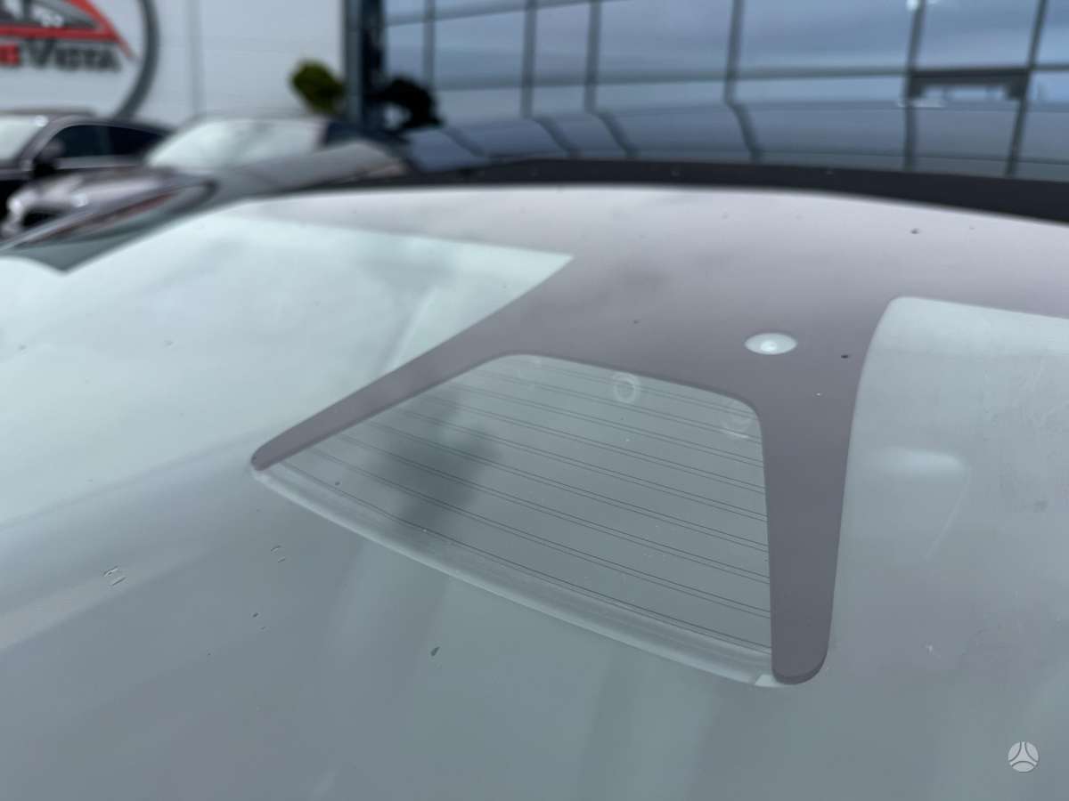 Tesla Model 3, 81 кВт·ч, Хэтчбек