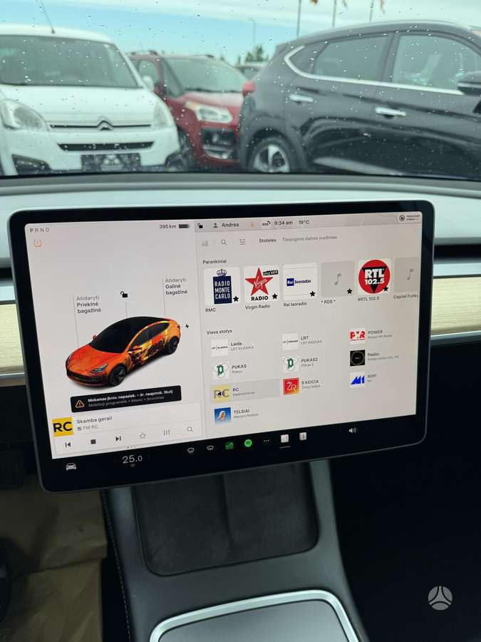 Tesla Model 3, 81 kWh, hatchback